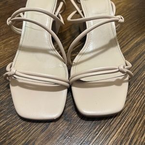 Marc fisher sandals block heel size 7.5